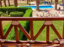 Mountain View Sokhna 1, near to HEATED Pool, Villa 4 Bedrooms, Direct to Pool, 300 M to Beach, Families only