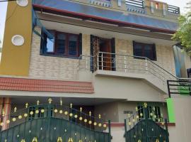 Palani में, होटल Honeycomb Homestay Ground Floor