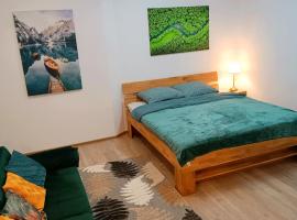 Apartments Romantic and Family Room Zemlinski, hotel di Payerbach