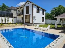 Gabala Milan Villa With Outdoor Heated Pool