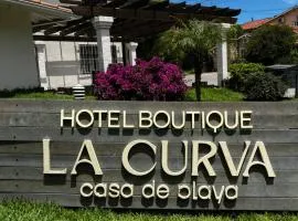 LA CURVA Casa de Playa