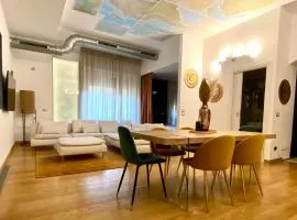 INTOMILAN I Design Apartment in the Heart of Milan