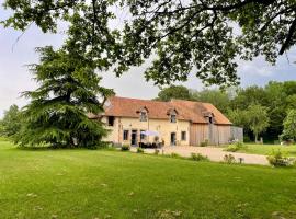 Les Colas, hotel conveniente a Saint-Fargeau