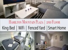 Hamilton Chic Retreat - Comfy Beds - Garden - Pool