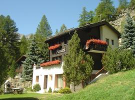 Haus Amici, hotel i Saas-Almagell