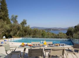 Villas Harriet - With Sea View and near the sea, hotel din Ligia