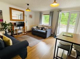 Stylish Garden Flat Near Loch Ness, hotel en Drumnadrochit