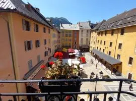 Appartement de charme le 1707 au cœur de la cité Vauban