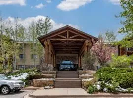 Comfort Suites Golden West on Evergreen Parkway