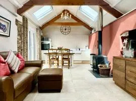 Hideaway Cottages - Greenacres Estates