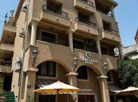 CENTRAL HOTEL-Budva, къща за гости в Будва