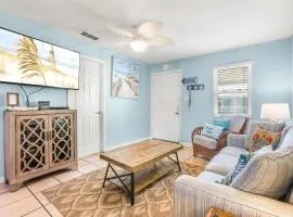 Sunrise Village 215- 2BR 1BA gulf front sleep 6