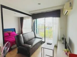 04Centrio Condominium near Shopping Malls and Naka night market