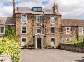 The Roxburgh Guest Accommodation, hótel í Berwick-Upon-Tweed