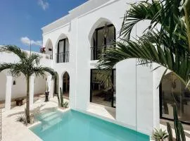 Casa Cherish Brand New Canggu Moroccan Villa