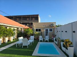 The Jazmine's Apartment A, hótel í Oranjestad