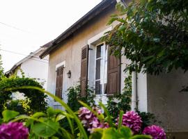 Maison calme très proche centre-ville, hotel Besançonban