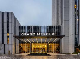 Grand Mercure Yichang Waitan, hotel en Yichang