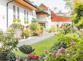 Weingut Apartment Hildegard Gangl – hotel w mieście Illmitz