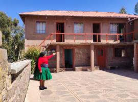 Home in Taquile - Q'uñi wasi, smještaj kod domaćina u gradu 'Huillanopampa'