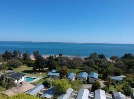 Beach Park Phillip Island - Cabins, hotel u gradu Cowes