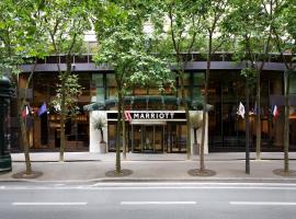 Paris Marriott Rive Gauche Hotel & Conference Center, hotel sa Paris