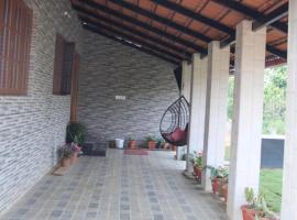 Kalki Home Stay, hotel din Sollebail