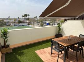 Duplex con terraza privada y parking a 15 minutos de Sevilla, hotell sihtkohas Dos Hermanas