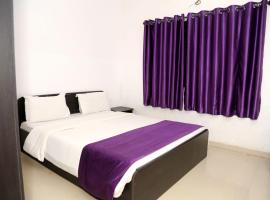 Ibis Rooms Times World Althan, hotel en Surat