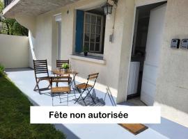 D St-Quentin-en -Yvelines Plusieurs appartements，特拉普的飯店