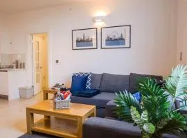 Central Flat, Free Parking, Ideal for Contractors