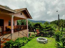 Agartha Mountain Retreat, hotel di Boquete