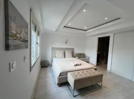 Luxury flat direct line Central Paris