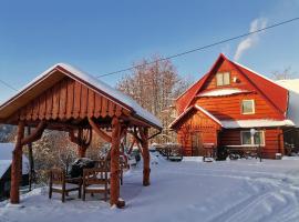 Dom na Smyrakach, готель у місті Завоя