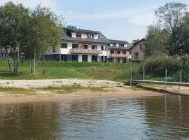 Lipno Apartments BERGMAX, Ski Areál Lipno 16min dojezd - Resort Malé Lipno s terasou a zahrádkou, parking free