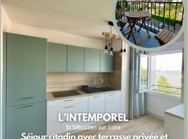 L intemporel – hotel w mieście Saint-Sébastien-sur-Loire