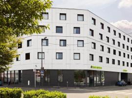 B&B HOTEL Paris Clichy-sous-Bois 3 étoiles，Clichy-sous-Bois的便宜飯店