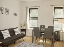 Upscale Retreat - One Bedroom in Downtown Manhattan's Union Square