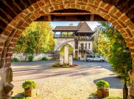 Drevny Grad Park-hotel, hotel s bazenima u gradu 'Lavov'