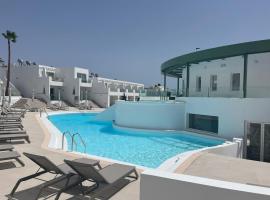 Kikere Studios: Puerto del Carmen'de bir otel