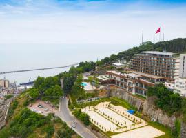 Radisson Blu Hotel Trabzon，位于特拉布宗的酒店