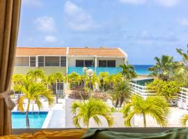 Lighthouse Beach Resort with Ocean View, haustierfreundliches Hotel in Kralendijk