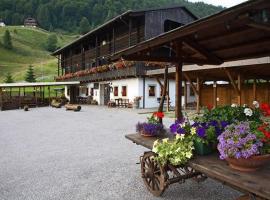 Albergo Riglarhaus, Hotel in Sauris