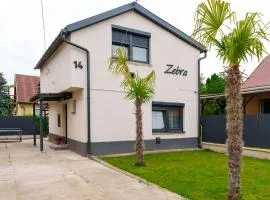 Zebra Apartman Zsóry