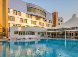 Carlton Al Moaibed Hotel, hotel di Dammam