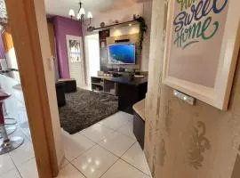 Apartamento central aconchegante temática Friends Ponta Grossa PR