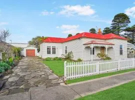 Hewlett Cottage