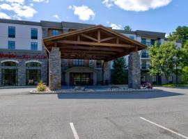 Hampton Inn & Suites Lake George – hotel w mieście Lake George