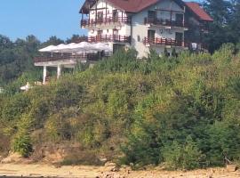 Pensiunea Belvedere Cincis, hotel na pláži v destinácii Cincis