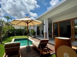 Omaira Villa Satu, Private Ice Bath, hotell i Bingin Beach